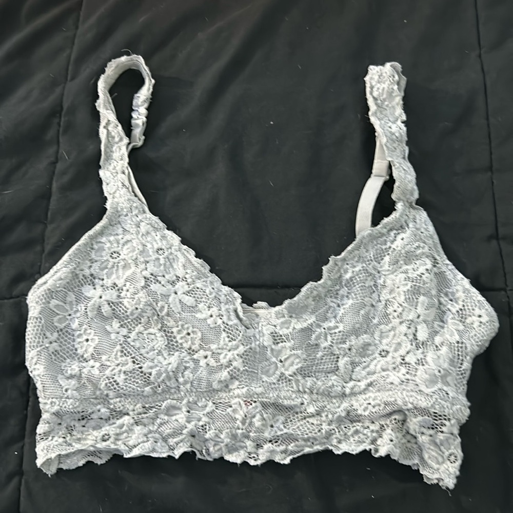 Gently used. No boundaries Bralette. Size small